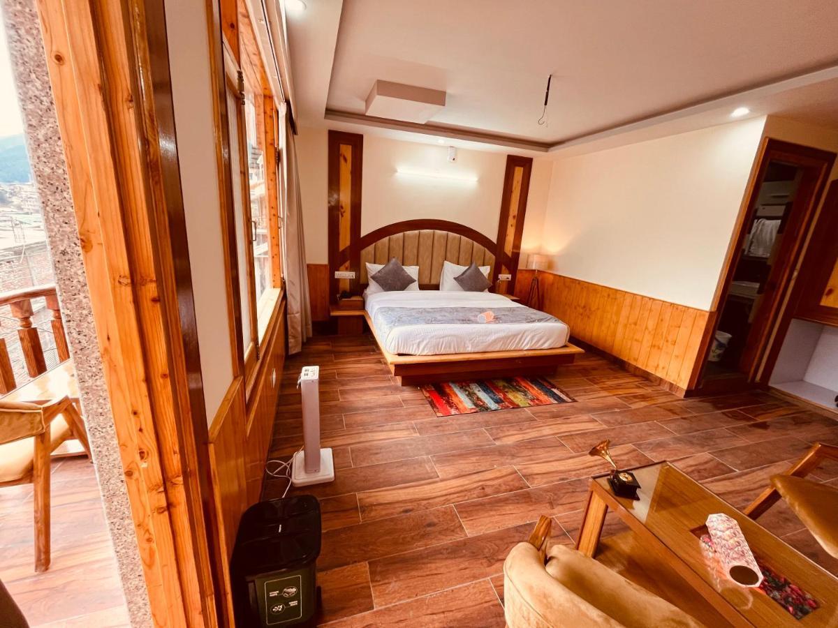 Le Green Resort, Mall Road Manali מראה חיצוני תמונה